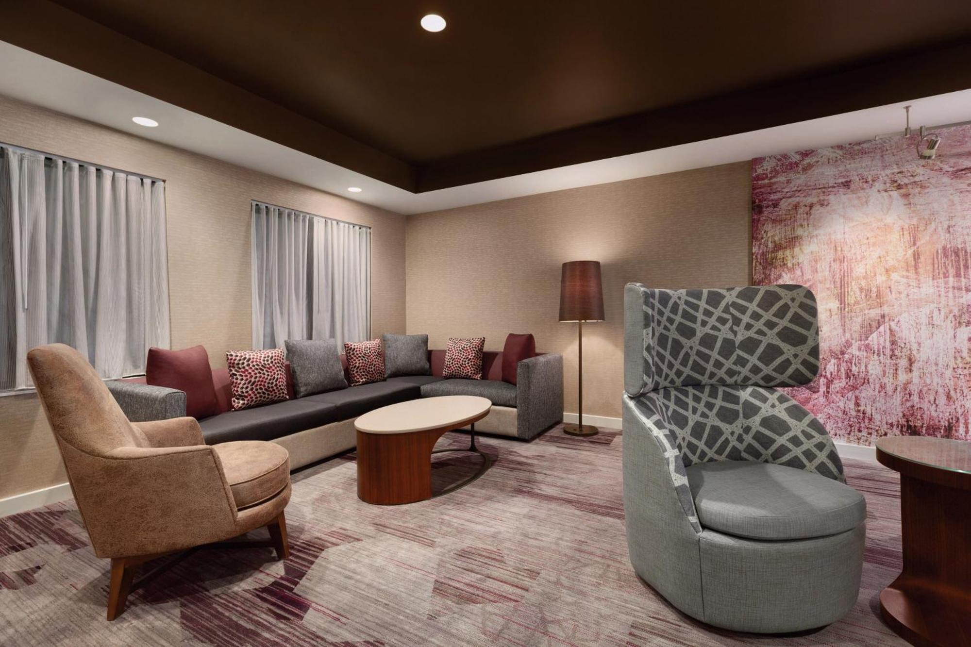 Courtyard By Marriott Topeka Eksteriør billede