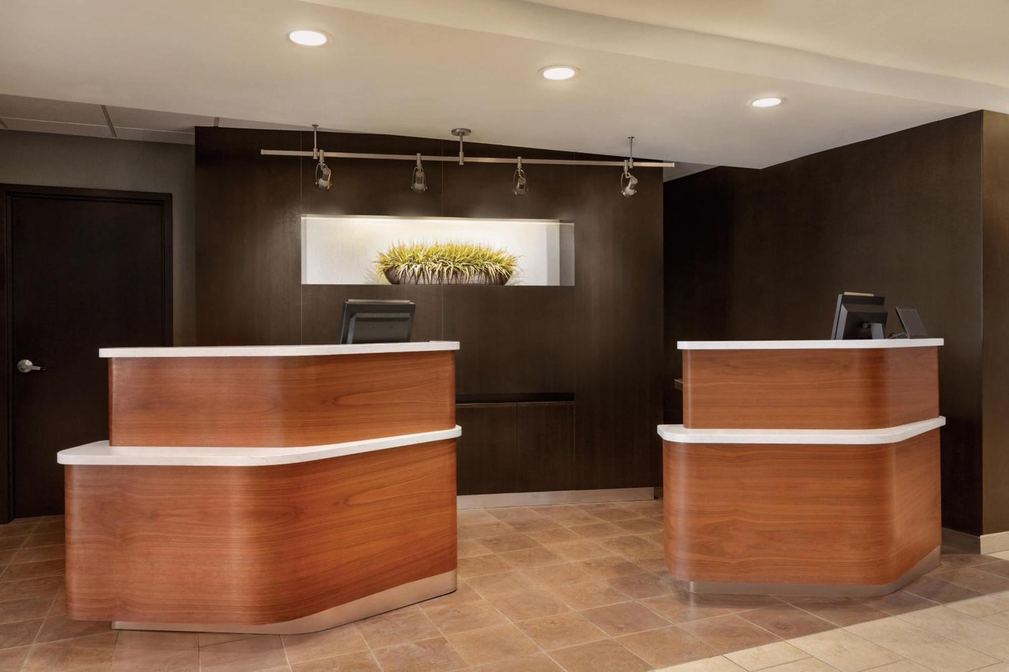 Courtyard By Marriott Topeka Eksteriør billede