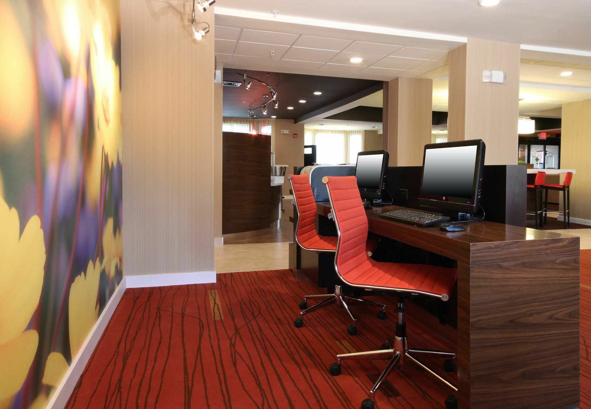 Courtyard By Marriott Topeka Eksteriør billede