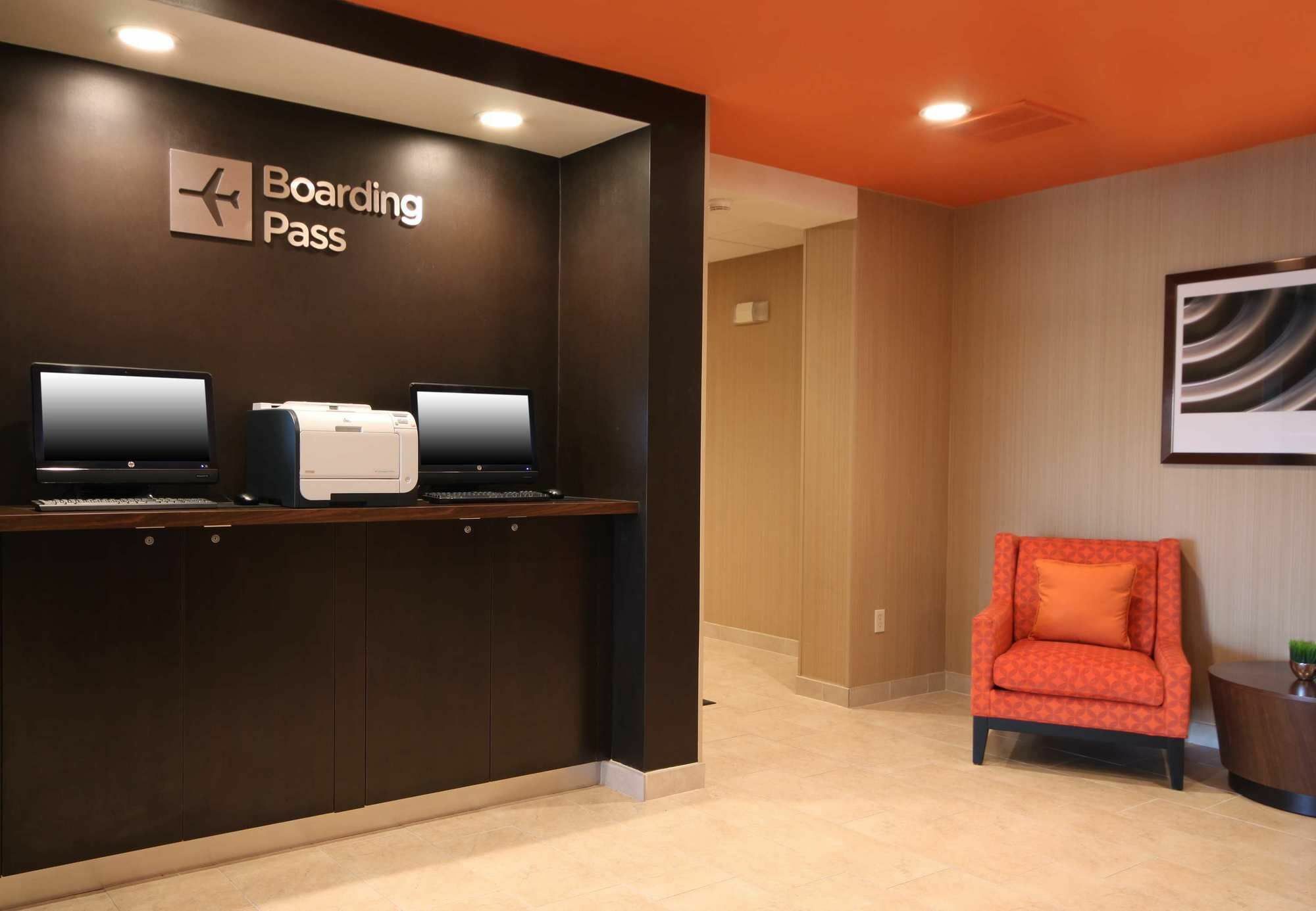 Courtyard By Marriott Topeka Eksteriør billede